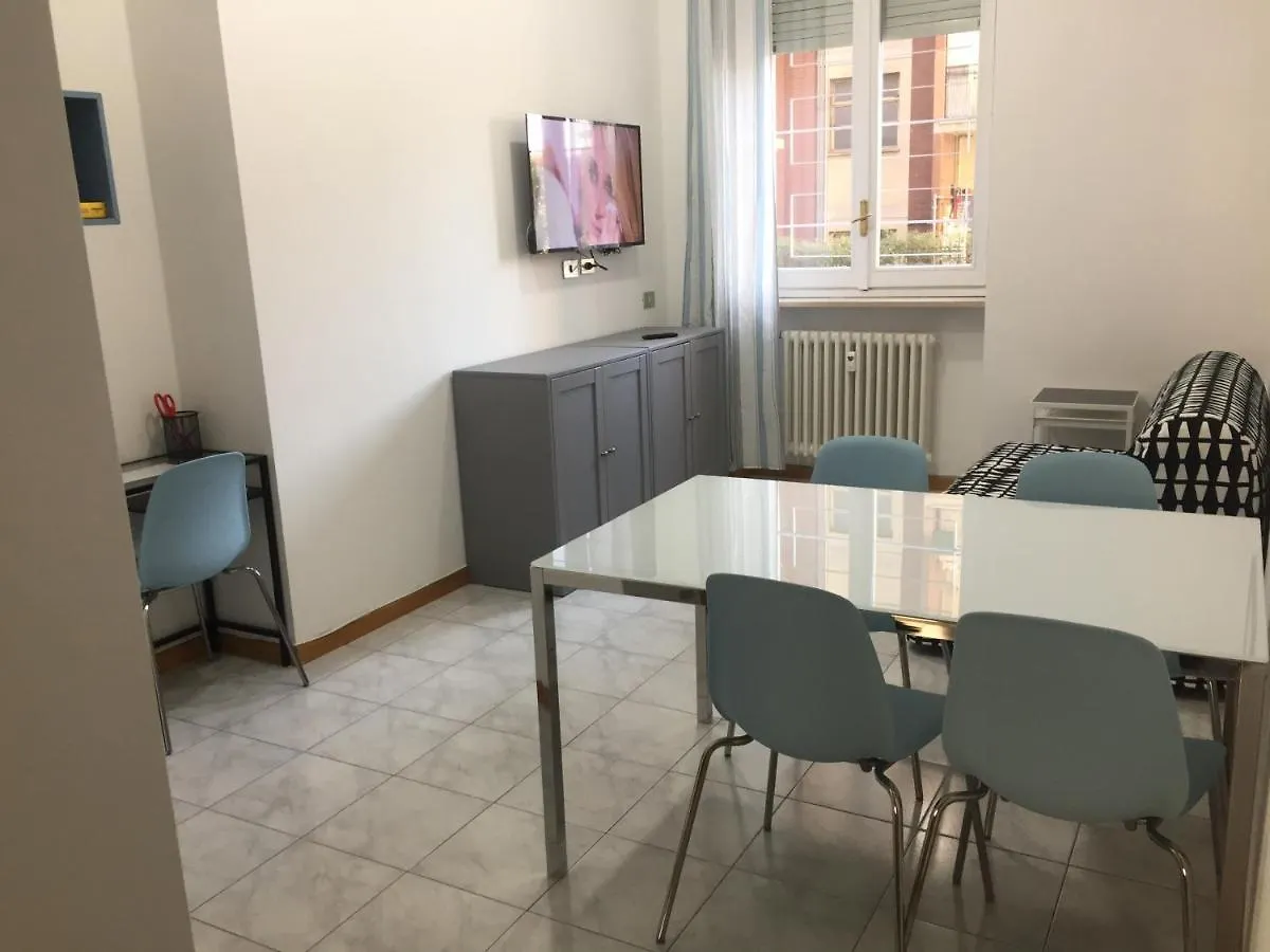 Bed & Breakfast Casa Amato B&B Milan Italy
